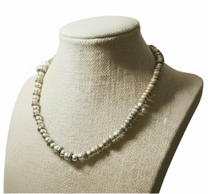 Assymetrical Mixed Material Beaded Choker