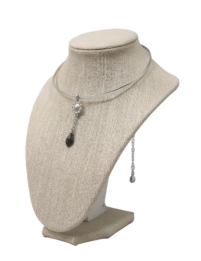 Tagella Neck Cuff